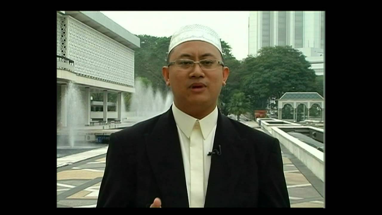 Tak Guna Tulis Al-Fatihah Buat Si Mati Tanpa Bacaan Penuh Kerana Hanya Sia-Sia &#8211; Ustaz Azhar