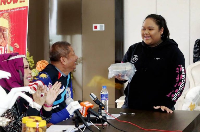 Harap Tiada Lagi Tangisan, Cik B Korban RM100k Bantu DS Vida Selesai Kes