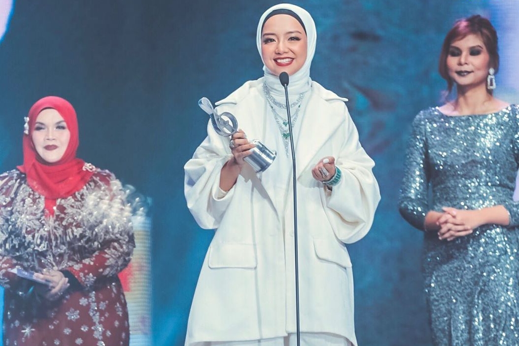 Momen-Momen Anugerah Bintang Popular 2019 Yang Korang Perasan Atau Tidak