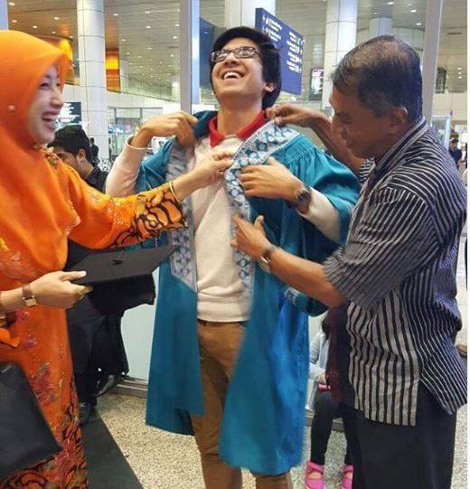 Pernah Disekat &#038; Sambut Konvo Di Airport, Syed Saddiq Bantah Tarik Ijazah Pelajar Protes Minta VC Letak Jawatan