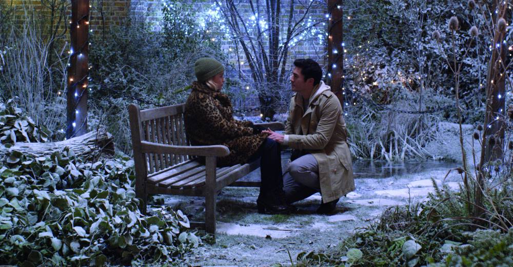 Gandingan Henry Golding &#038; Emilia Clarke Dalam Last Christmas Memang Sweet Habis