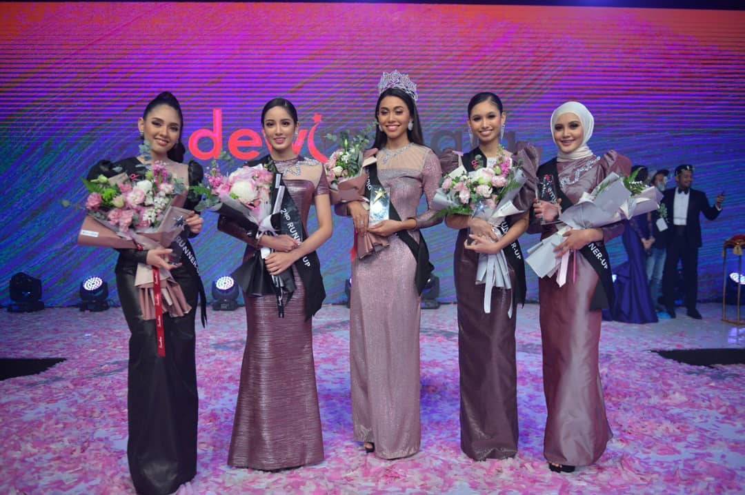 Graduan Undang-Undang UM Raih Gelaran Naib Juara Dewi Remaja 2019