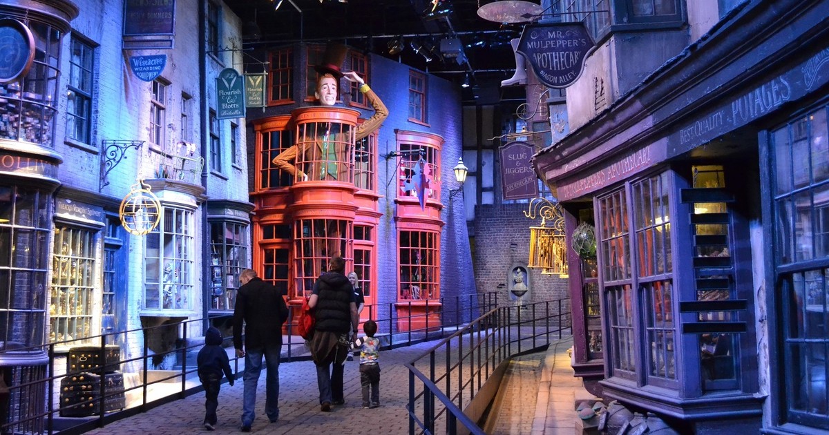 Peminat Harry Potter! 5 Lokasi Ini Wajib Dikunjungi Sekali Seumur Hidup
