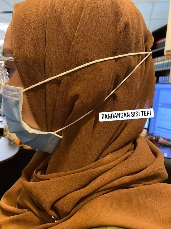 Cara Mudah Pakai Ear-Loop Face Mask Bagi Wanita Berhijab