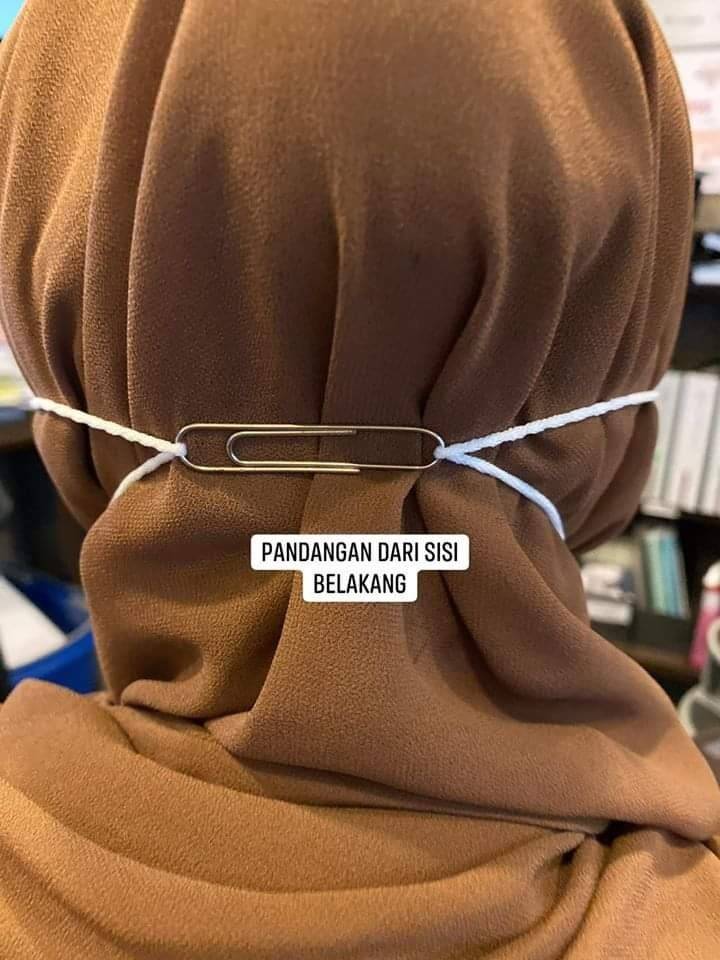 Cara Mudah Pakai Ear-Loop Face Mask Bagi Wanita Berhijab