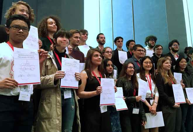 Remaja 15 Tahun Buat PhD Di Jerman, Inspirasi Buat Pelajar Di Hari Pertama Persekolahan 2020