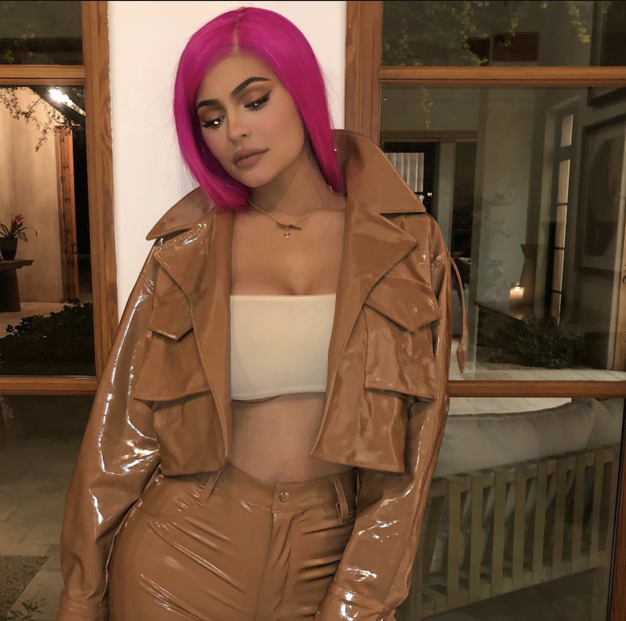 10 Stail Warna Rambut Memukau Kylie Jenner, Boleh Ambil Inspirasi Ini