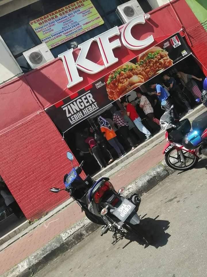 KFC Malaysia Kena ‘Serang’ Gara-Gara Snack Plate, Netizen Kongsi Gambar Di Media Sosial
