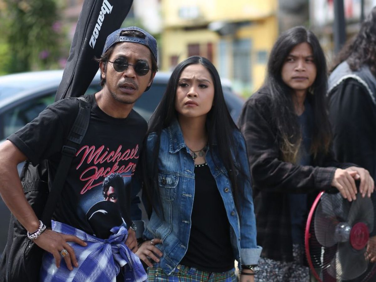 Foto Keluarga Konchalovsky Dan Vysotskaya Bersama Anak Perempuan Mereka Sebelum Kemalangan Itu Ditunjukkan Di Web Ibu Bapa Dan Kanak Kanak 2021