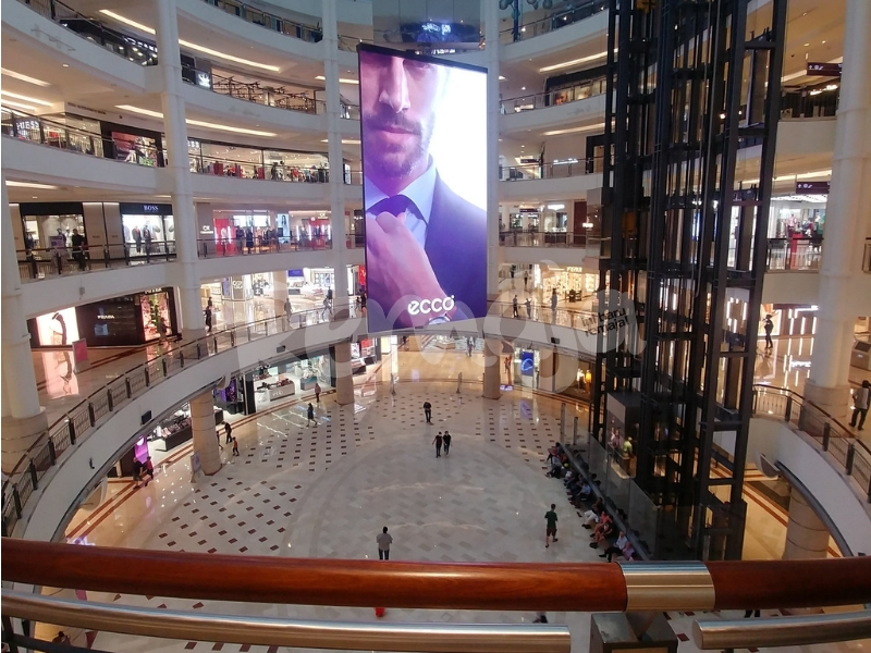 [ FOTO ] 3 Shopping Malls Ini Kelihatan Seram Tanpa Pengunjung, Tak Boleh Cam!