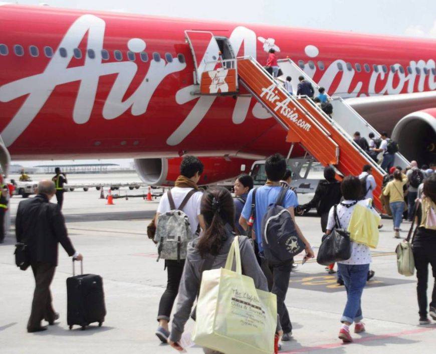 AirAsia Beri 2 Pilihan, Pilih Kredit Atau Tukar Tarikh Penerbangan Tanpa Had