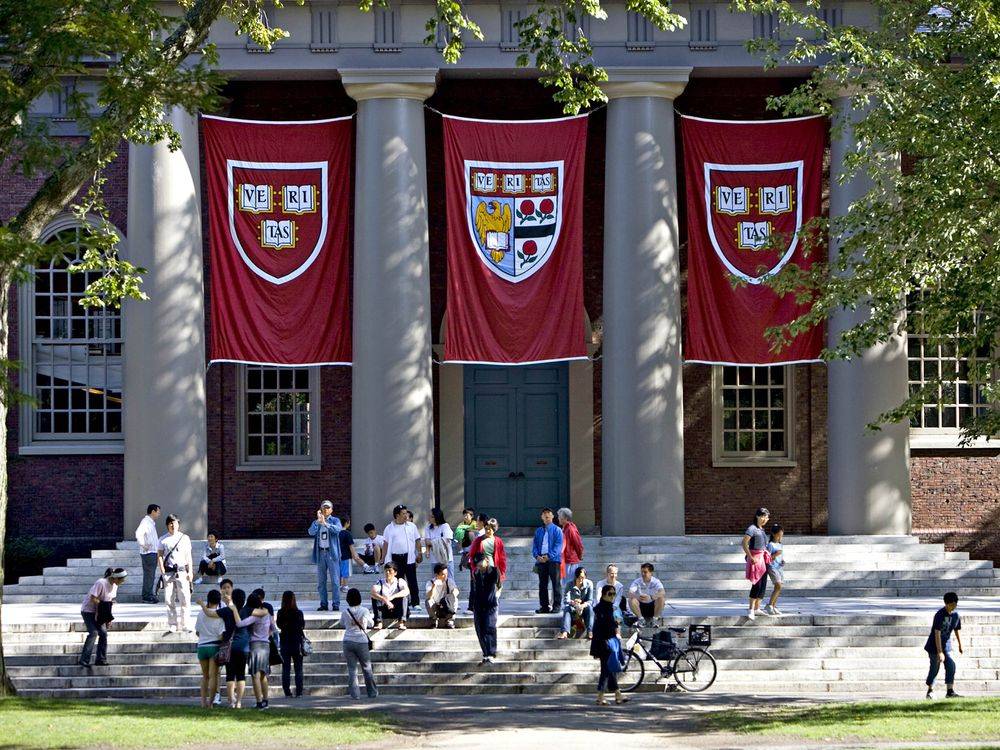 2 Remaja Malaysia Sebahagian Daripada 1,980 Pelajar Dipilih Masuk Ke Harvard, Congrats!