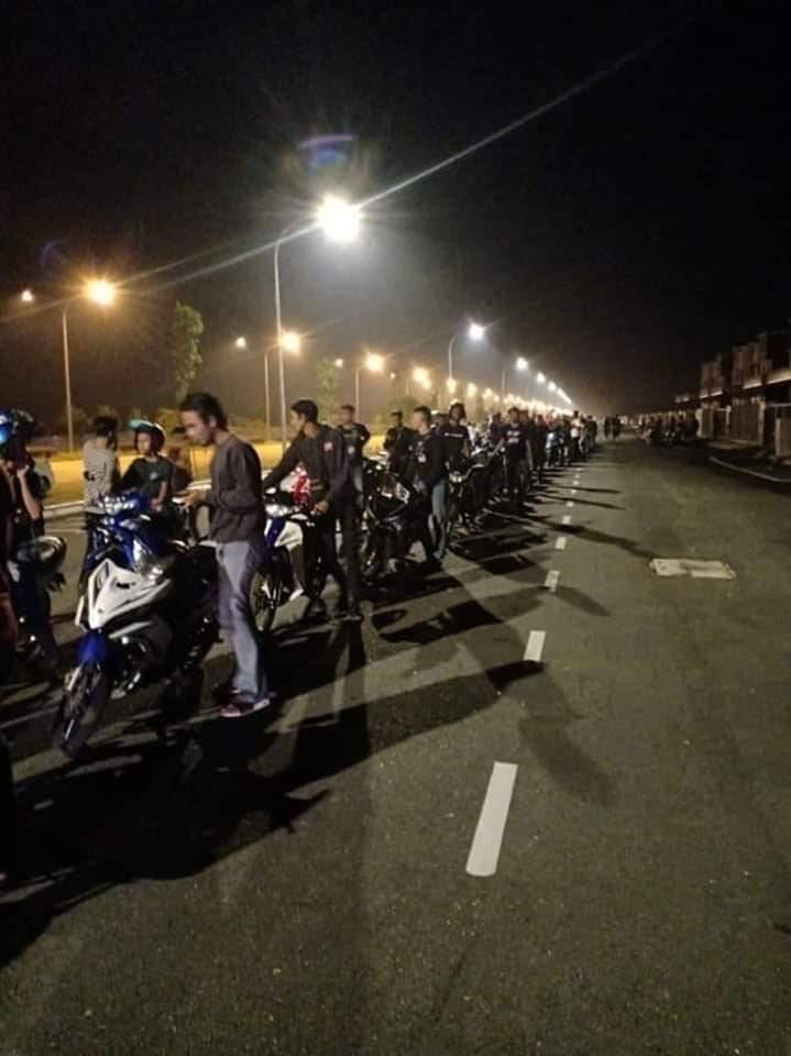 Race Malam Raya, 90 Remaja Rempit Bermalam Di Lokap