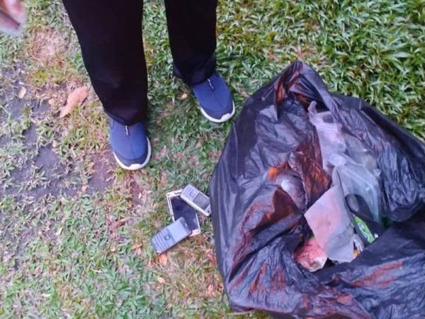 Remaja Rai Hari Jadi Cara Unik, “Sedekah Masa” Kutip Sampah Tepi Jalan Selama 23 Hari