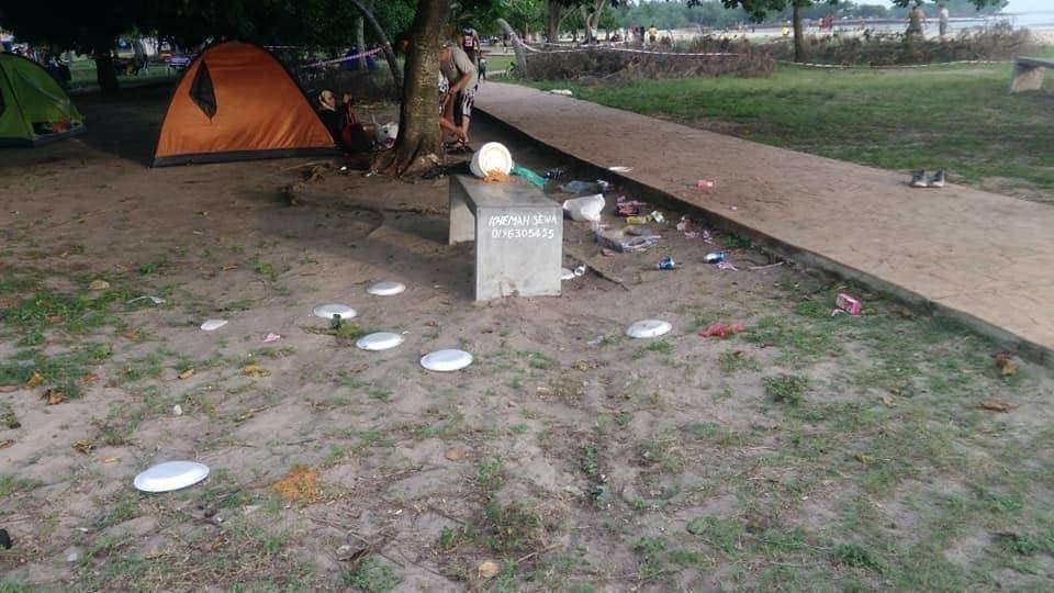 Baru Je Dibenarkan Ke Pantai, Mentaliti Buang Sampah Merata Masih Tak Berubah Di PD