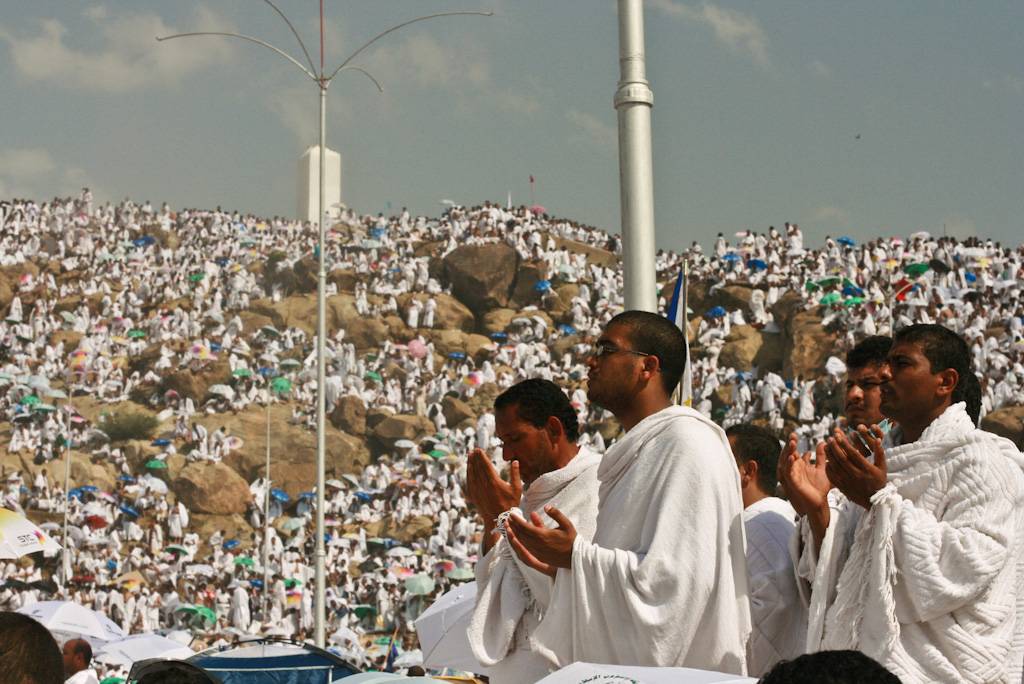 Kenapa Doa Di Hari Arafah Mustajab? Mintalah Semua Doa Ini Esok, Paling Dekat Dimakbulkan