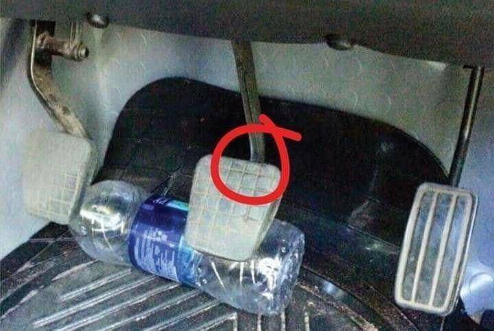 Nampak Simple Tapi Bahaya! Ramai Tak Sedar Risiko Botol Air Bersepah Dalam Kereta