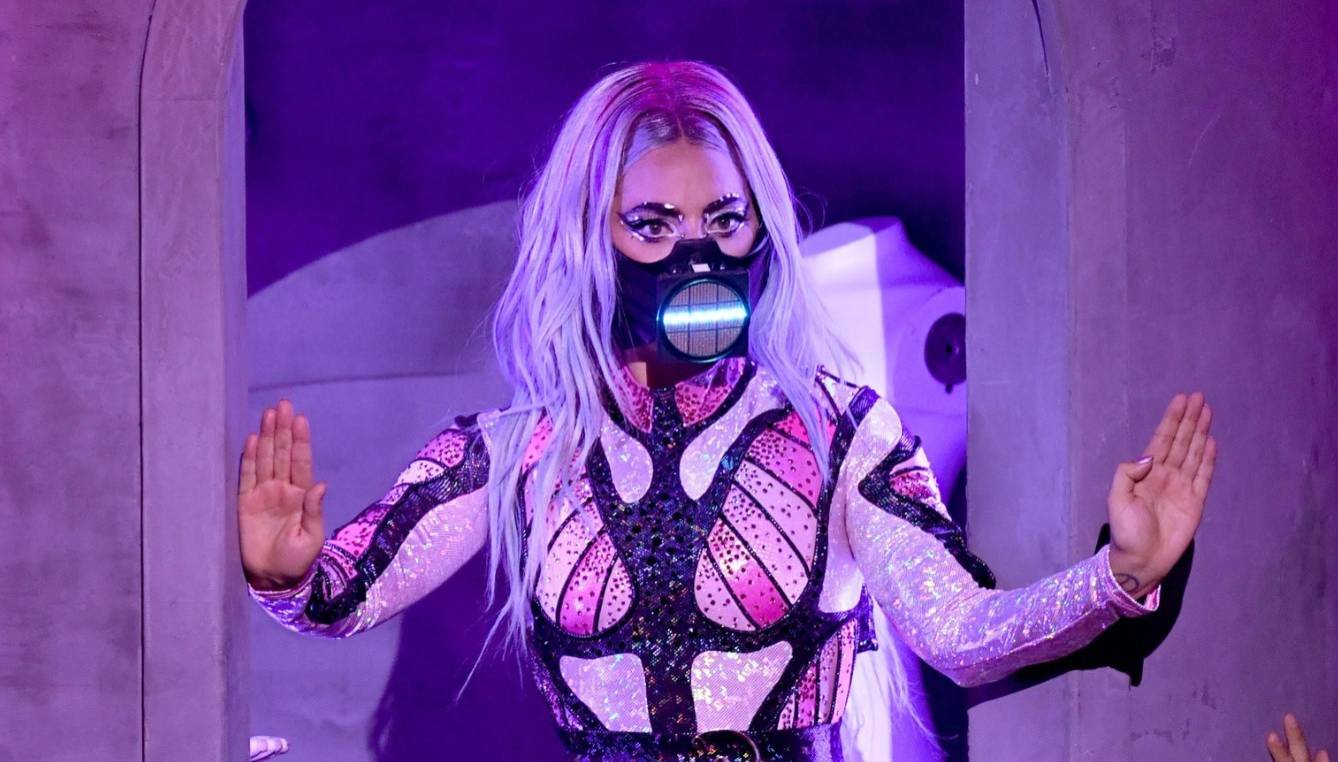 Lady Gaga Kembali ‘Menggila’ Dengan 5 Jenis Face Mask DI VMAs 2020