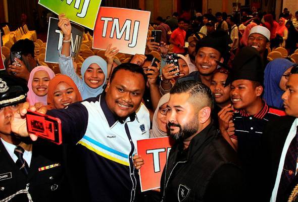 Belia Johor Kini Diketuai TMJ