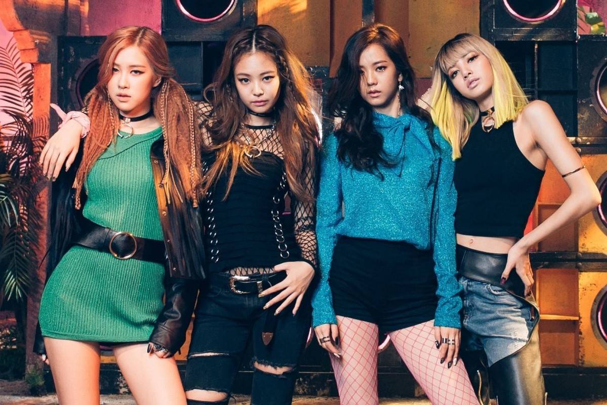 “BOOMBAYAH” Blackpink Jadi Muzik Video Debut K-Pop Pertama Capai 1 Billion Tontonan Di YouTube