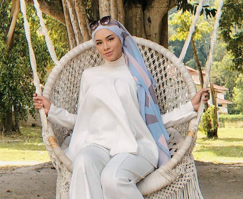 “Lelaki Itu Ekori Saya Naik Lif Dan..” Naib Juara Ratu Hijabista ‘Dikacau’ Semasa Bercuti