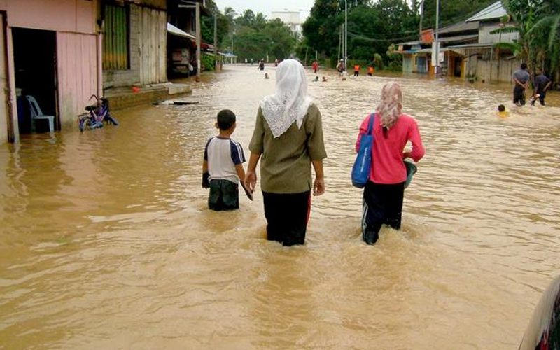 Jangan Main Air Banjir, Korang Boleh Dikenakan Kompaun Sebanyak RM1,000