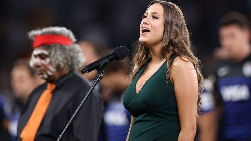 Australia Menukar Ayat Dalam Lagu Kebangsaan Demi Menggambarkan Sejarah Orang Asli.