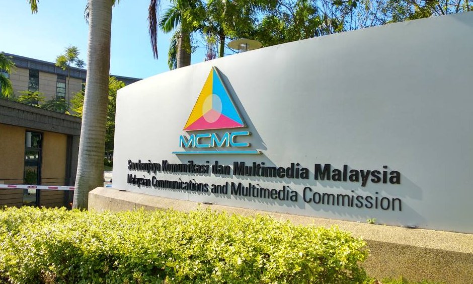 Penjara Atau Denda RM500,000. MCMC Saran Elak “Tarik Line Internet” Guna Alat Tak Patuh Piawaian