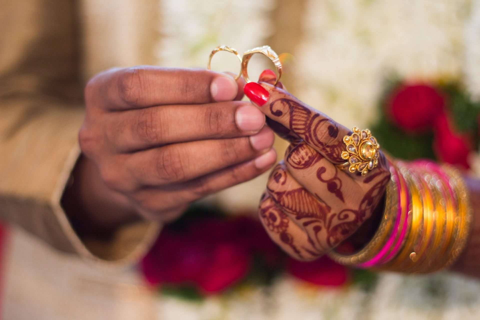 Pentingnya Hormat Suami Selepas Kahwin, 8 Perkara Kena Buat Kalau Nak Jadi Isteri Mithali