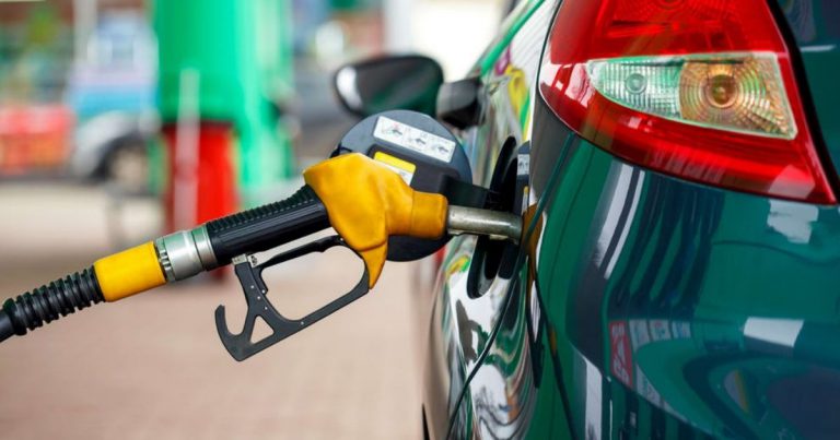 10 Cara Jimatkan Minyak Kereta Yang Mudah Untuk Korang Cuba