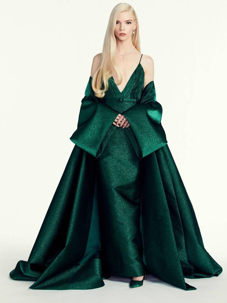 Perang Warna! 8 Fesyen Paling ‘Win’ Di Golden Globes 2021