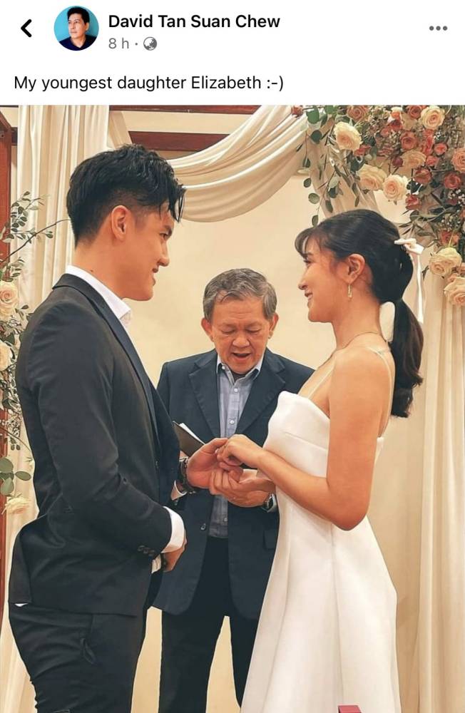 Kali Ini Bukan Gimik Klip Video, Elizabeth Tan Benar Sudah Kahwin?