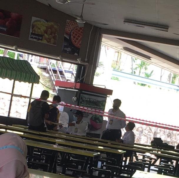 Pelajar Matrik Dikompaun Langgar SOP Dalam Cafe, Netizen Luah Tak Puas Hati