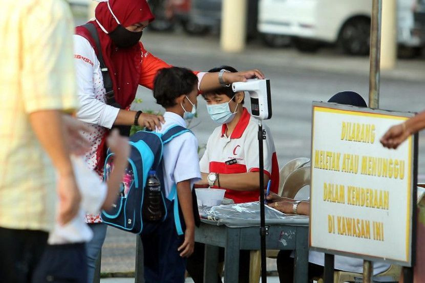 20 Kluster Pendidikan Dikenal Pasti Oleh KKM, Netizen Saran Guru Terima Suntikan Vaksin Segera